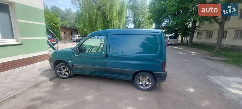Грузовой фургон Citroen Berlingo 2006 в 
