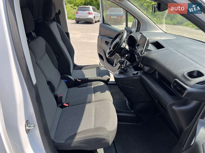 Вантажний фургон Citroen Berlingo 2022 в Києві
