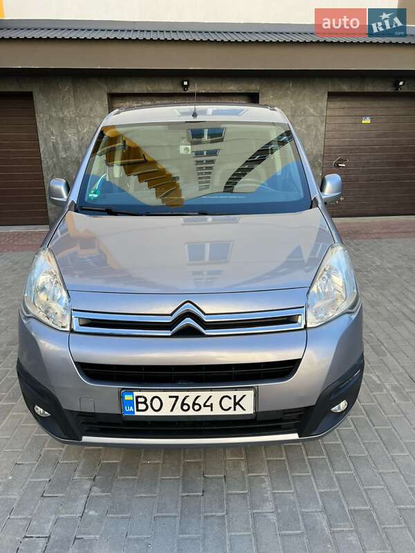 Минивэн Citroen Berlingo 2016 в 