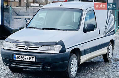 Вантажний фургон Citroen Berlingo 2000 в Рівному