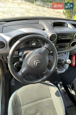 Минивэн Citroen Berlingo 2011 в 