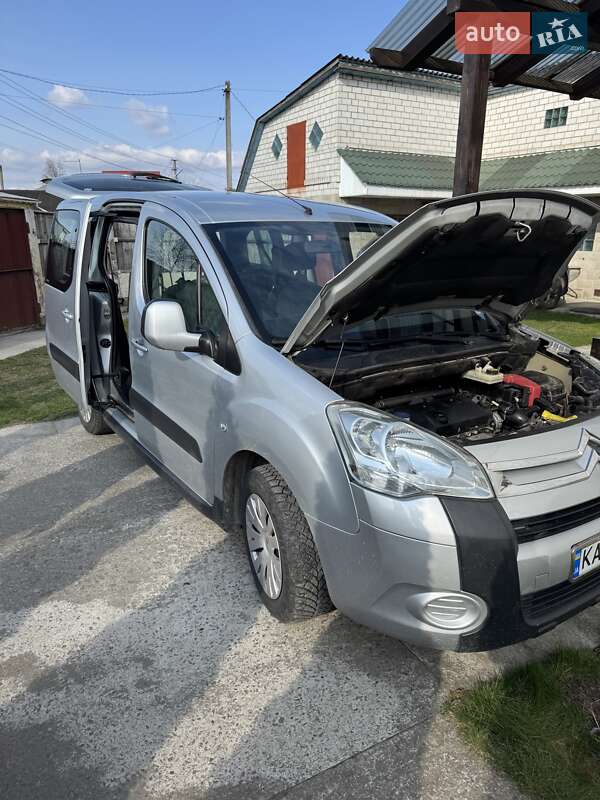 Минивэн Citroen Berlingo 2010 в Требухове