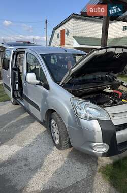 Минивэн Citroen Berlingo 2010 в 