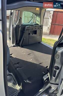 Минивэн Citroen Berlingo 2010 в 