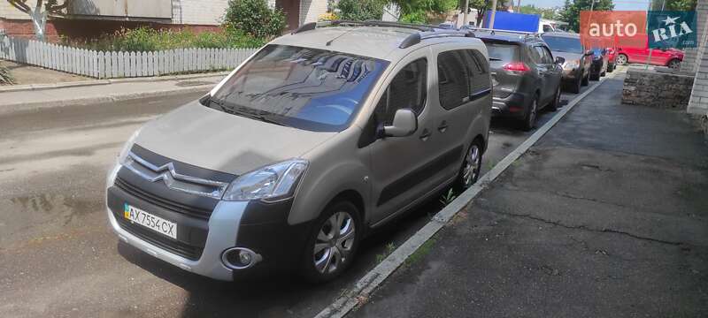 Минивэн Citroen Berlingo 2011 в Чернигове