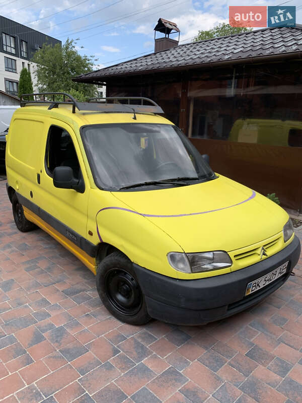 Вантажний фургон Citroen Berlingo 1998 в Рівному