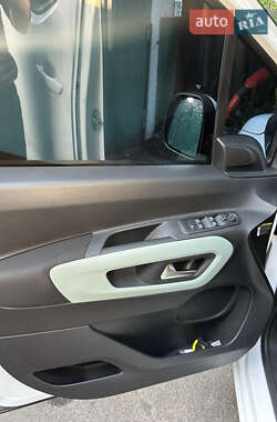 Минивэн Citroen Berlingo 2019 в 