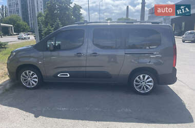 Минивэн Citroen Berlingo 2021 в 