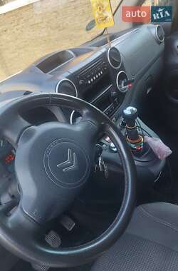 Минивэн Citroen Berlingo 2010 в 