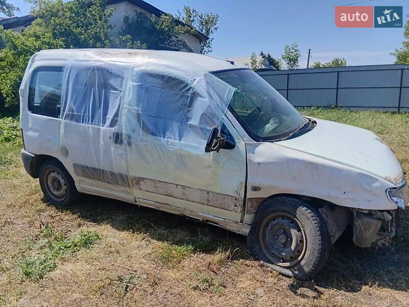 Минивэн Citroen Berlingo 2001 в Черновцах