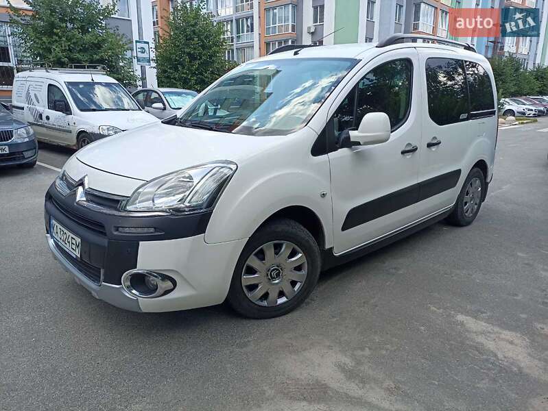 Мінівен Citroen Berlingo 2013 в Ірпені