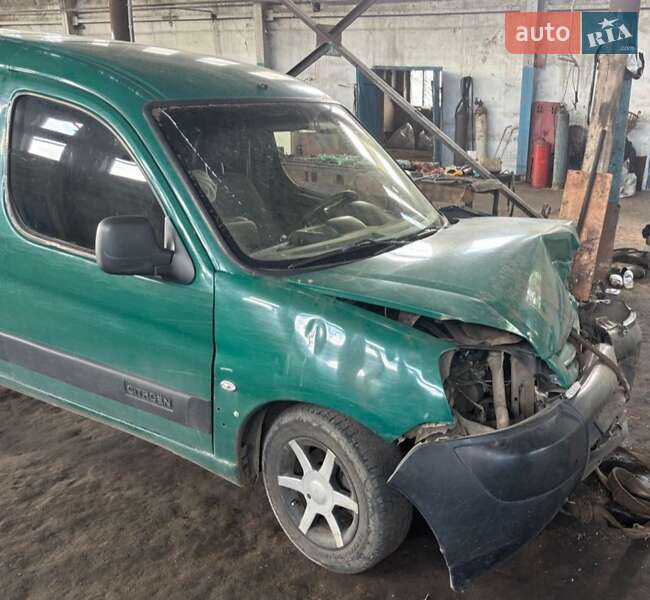 Грузовой фургон Citroen Berlingo 2006 в Синельниково