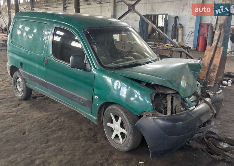 Грузовой фургон Citroen Berlingo 2006 в Синельниково