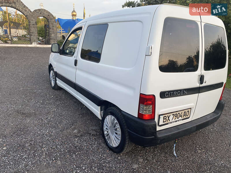 Минивэн Citroen Berlingo 2006 в Изяславе
