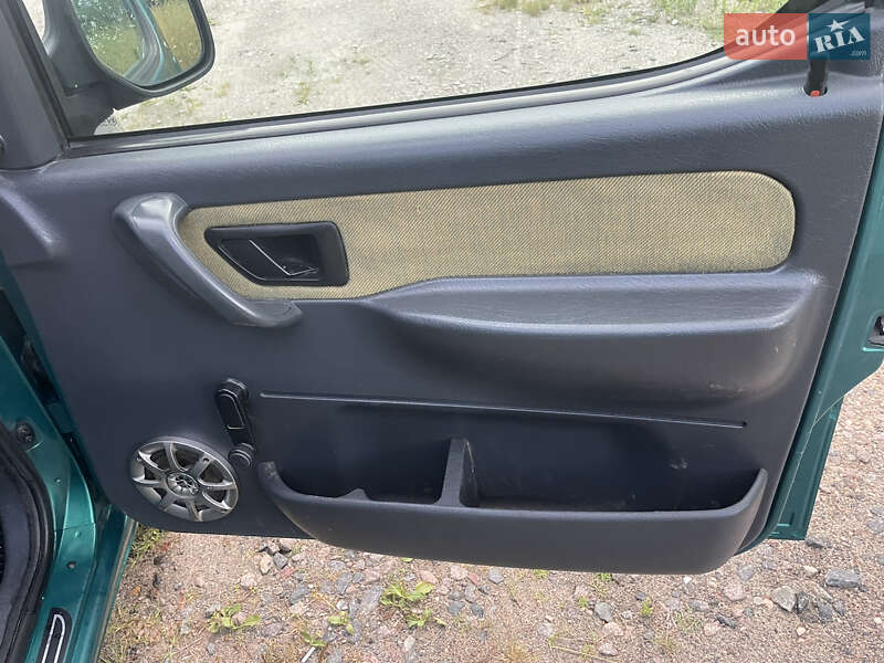 Мінівен Citroen Berlingo 2001 в Василькові