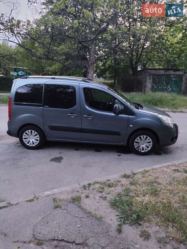 Минивэн Citroen Berlingo 2011 в Запорожье
