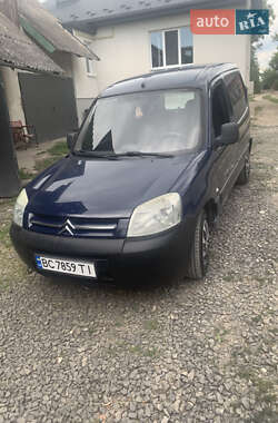 Вантажний фургон Citroen Berlingo 2003 в Львові