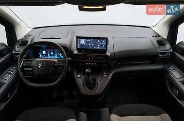 Минивэн Citroen Berlingo 2024 в 