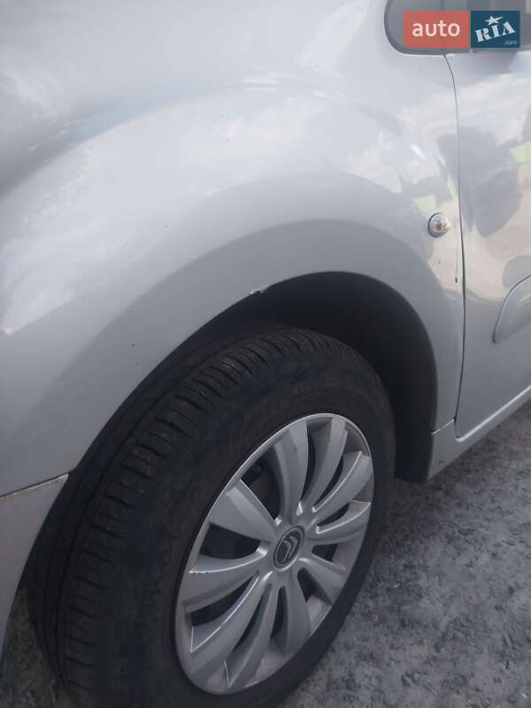 Минивэн Citroen Berlingo 2010 в Фастове фото 4 Минивэн Citroen Berlingo 2010 в Фастове
