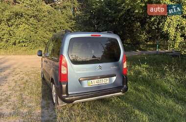 Минивэн Citroen Berlingo 2011 в 