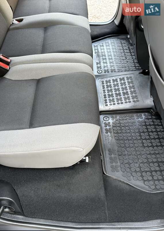 Минивэн Citroen Berlingo 2016 в Львове фото 45 Минивэн Citroen Berlingo 2016 в Львове