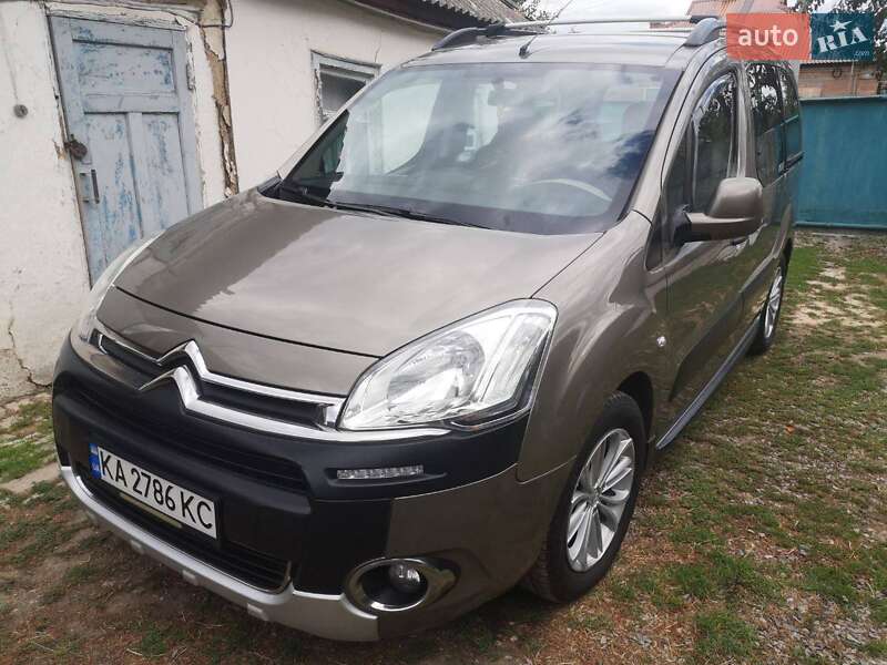 Минивэн Citroen Berlingo 2012 в Киеве