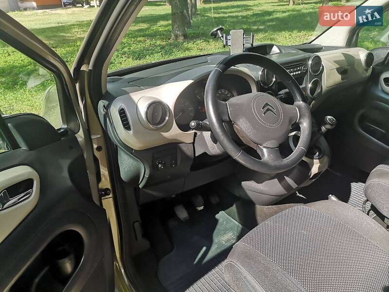 Минивэн Citroen Berlingo 2012 в Киеве