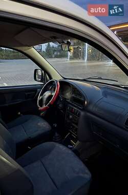 Грузопассажирский фургон Citroen Berlingo 2002 в 