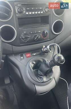 Минивэн Citroen Berlingo 2011 в 