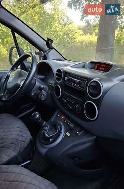 Минивэн Citroen Berlingo 2010 в 