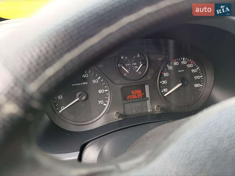 Грузовой фургон Citroen Berlingo 2013 в Луцке