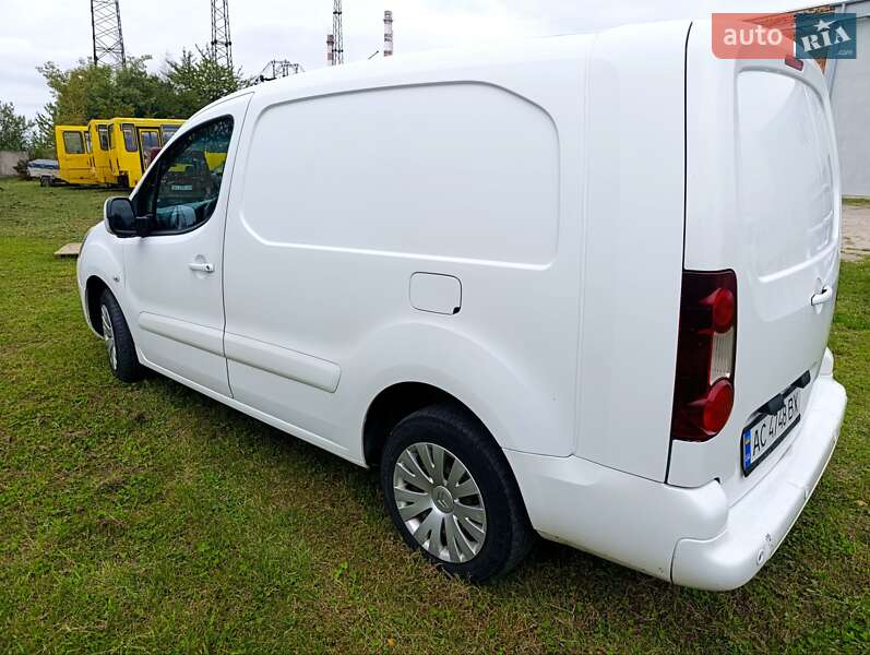 Грузовой фургон Citroen Berlingo 2013 в Луцке