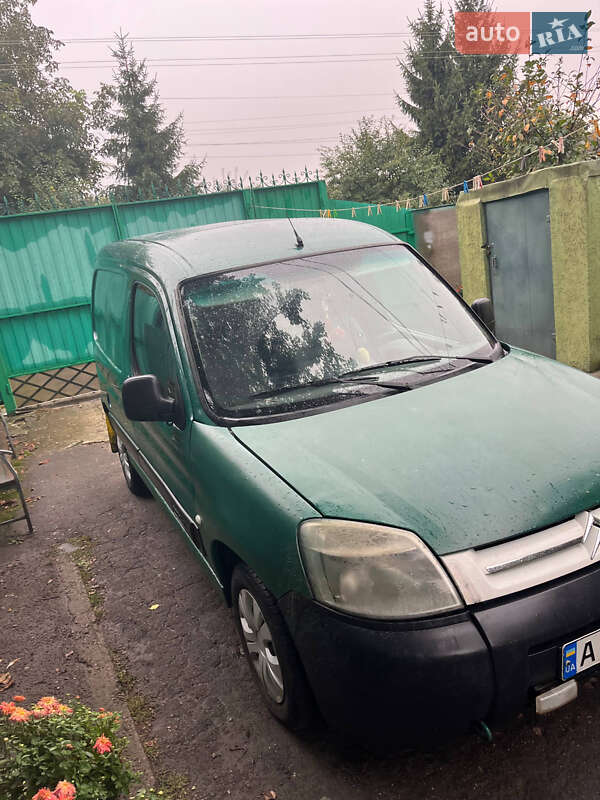 Вантажний фургон Citroen Berlingo 2005 в 