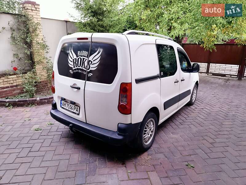 Минивэн Citroen Berlingo 2011 в Славянске
