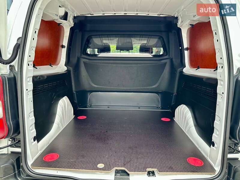 Минивэн Citroen Berlingo 2022 в Львове