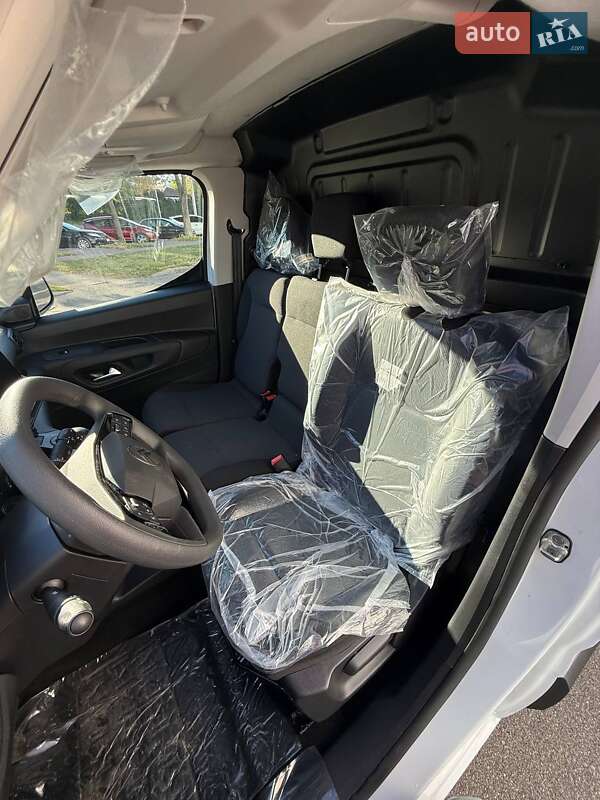 Грузовой фургон Citroen Berlingo 2024 в Киеве