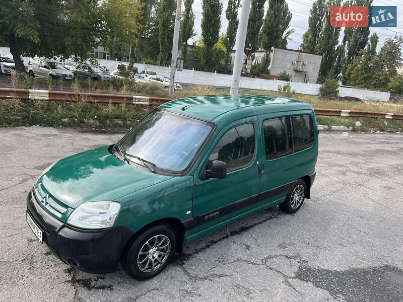 Минивэн Citroen Berlingo 2006 в 