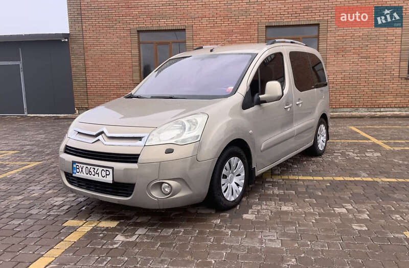 Минивэн Citroen Berlingo 2008 в 
