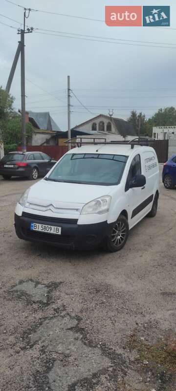 Грузовой фургон Citroen Berlingo 2011 в 