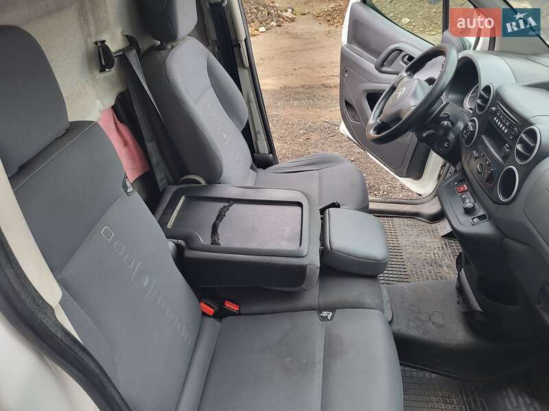 Грузовой фургон Citroen Berlingo 2012 в Николаеве