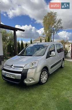 Минивэн Citroen Berlingo 2010 в Киеве