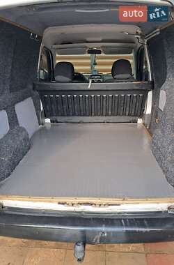 Грузовой фургон Citroen Berlingo 2007 в  фото 13 Грузовой фургон Citroen Berlingo 2007 в