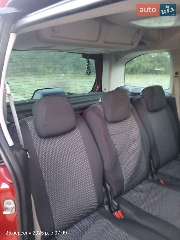 Минивэн Citroen Berlingo 2010 в Ровно фото 26 Минивэн Citroen Berlingo 2010 в Ровно