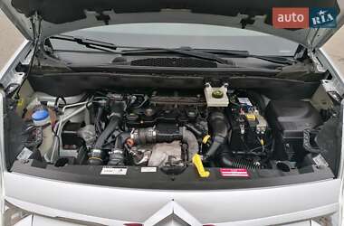 Минивэн Citroen Berlingo 2010 в 