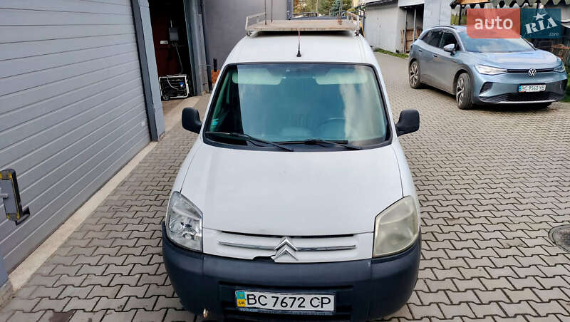 Вантажний фургон Citroen Berlingo 2010 в Дрогобичі