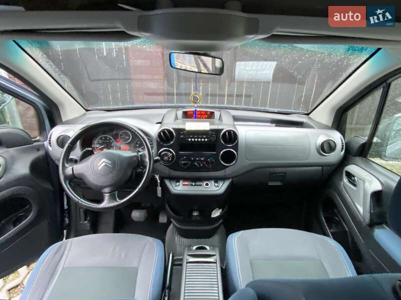 Минивэн Citroen Berlingo 2011 в Сарнах