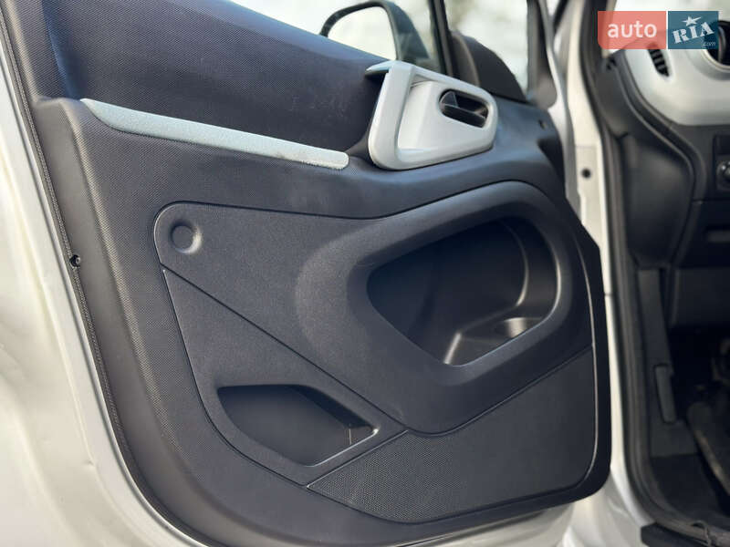 Мінівен Citroen Berlingo 2015 в Дрогобичі фото 32 Мінівен Citroen Berlingo 2015 в Дрогобичі
