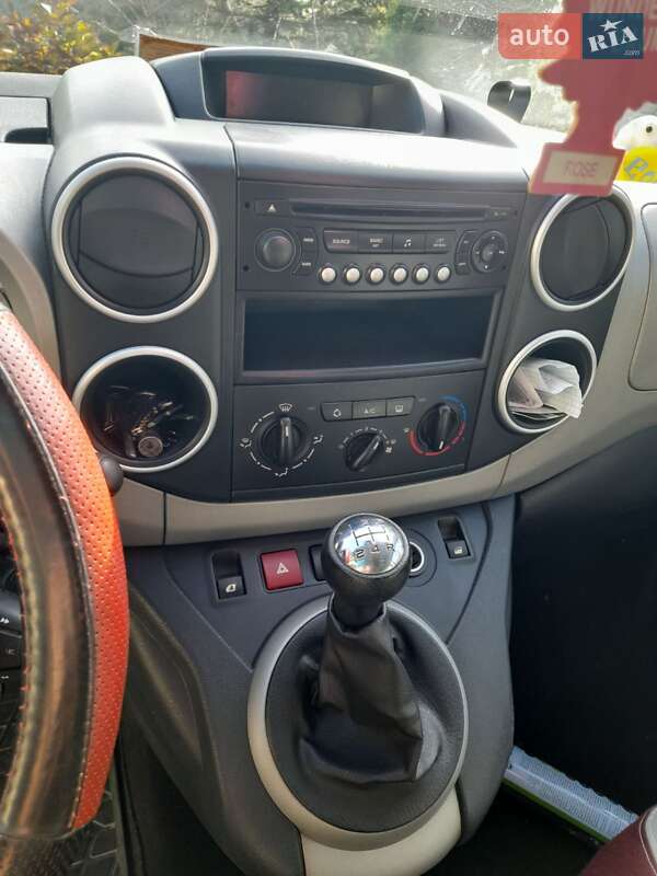 Мінівен Citroen Berlingo 2010 в Чернівцях