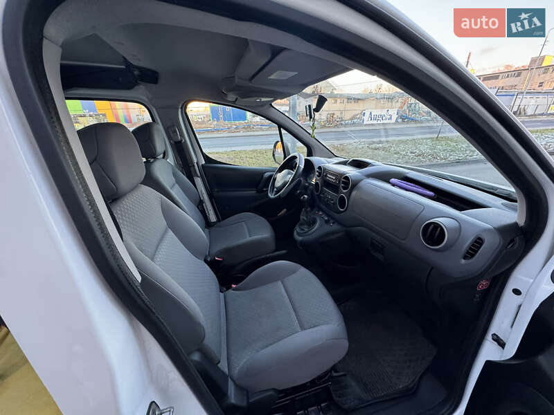 Грузовой фургон Citroen Berlingo 2010 в Ивано-Франковске фото 8 Грузовой фургон Citroen Berlingo 2010 в Ивано-Франковске