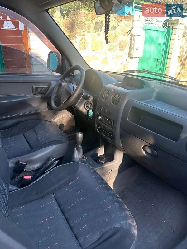 Мінівен Citroen Berlingo 2006 в Черкасах фото 14 Мінівен Citroen Berlingo 2006 в Черкасах